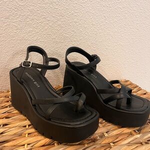Brat Platform Steve Madden Sandals